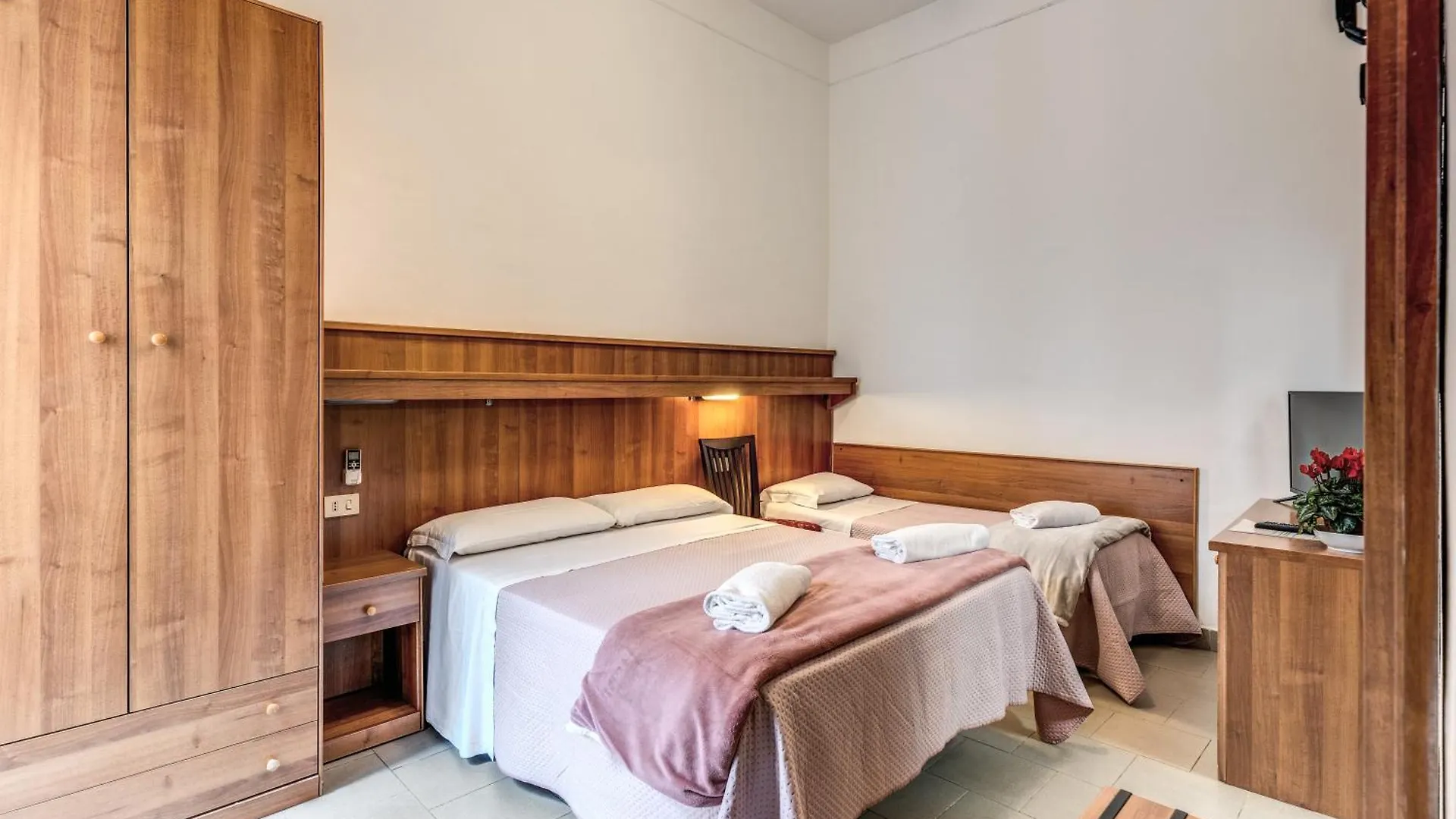 **  Hotel Giada Roma Italie